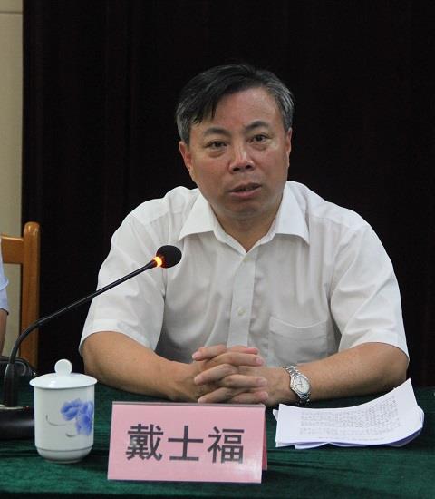   解放思想，关注民生——区领导一行来院走访调研