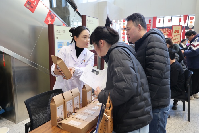 零距离问诊+沉浸式体验|武进中医医院开放日引领健康生活新潮流